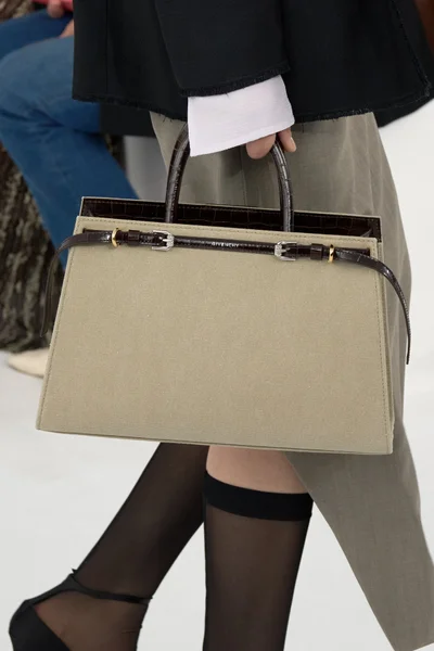 Look 115